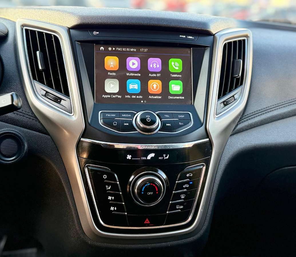 Changan Cs35 Otto — foto 16 de 20
