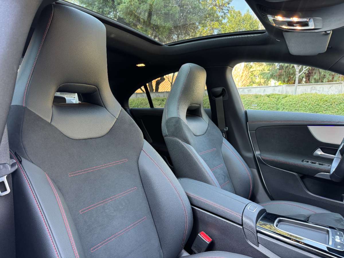 Mercedes-Benz Cla200 — foto 17 de 19