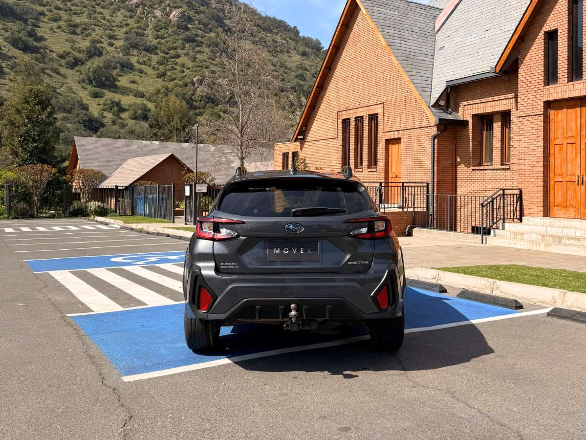 Subaru Crosstrek — foto 4 de 9