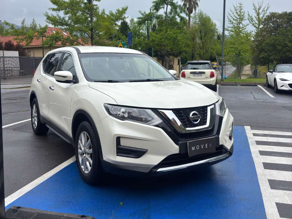 Nissan X-Trail — foto 3 de 10