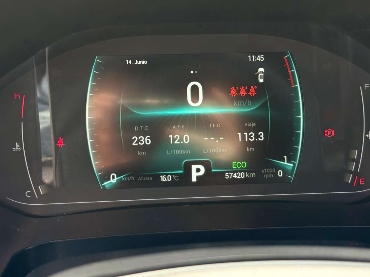 Chery Tiggo 7 — foto 17 de 21