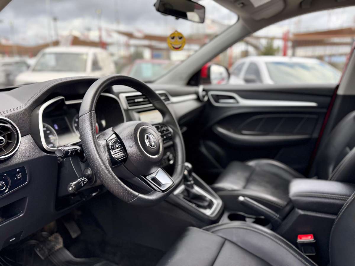 MG Zs — foto 12 de 20