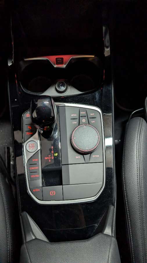 BMW 218I — foto 26 de 29