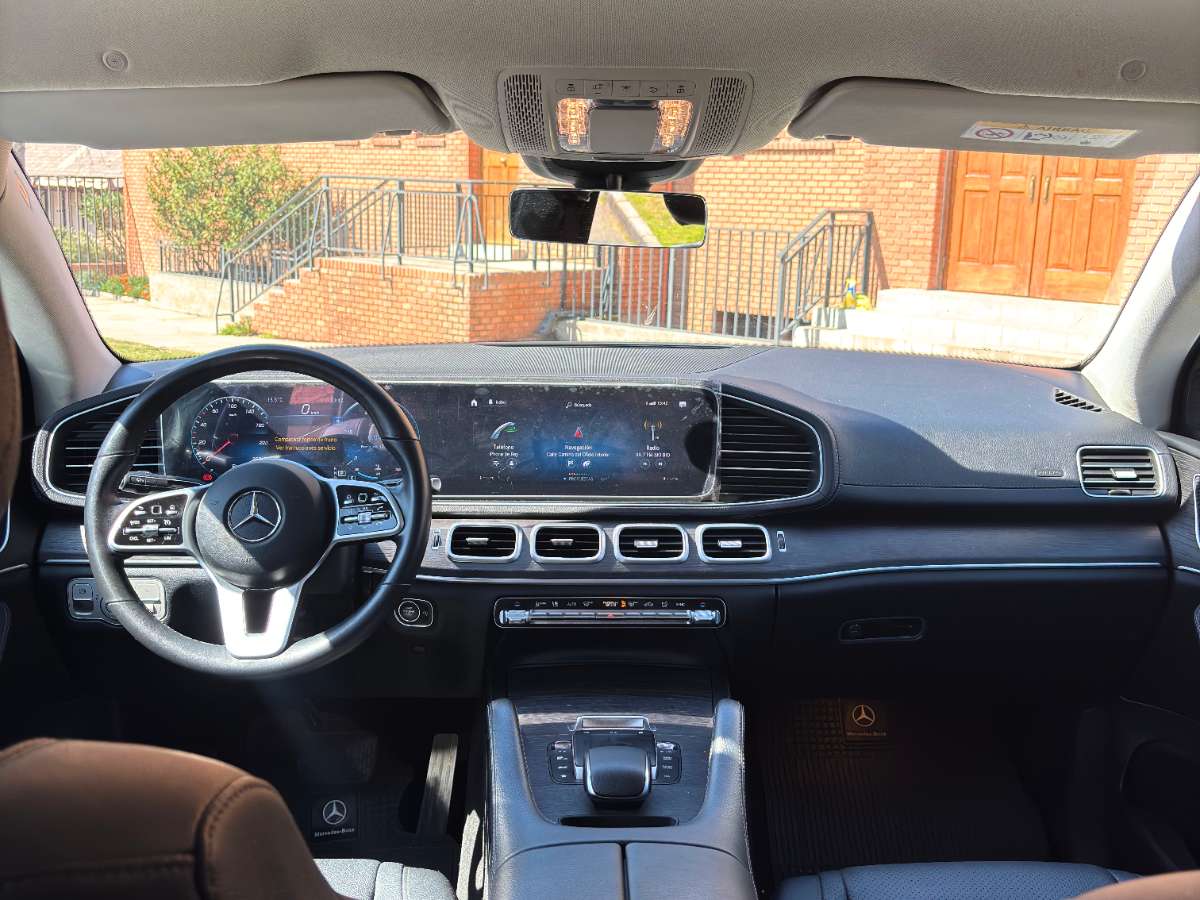 Mercedes-Benz Gle350 D — foto 10 de 11