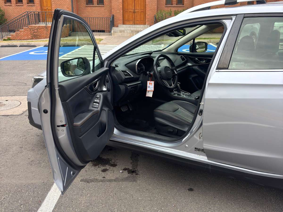 Subaru Xv — foto 8 de 11