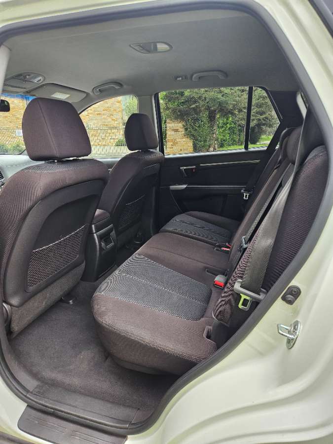 Hyundai Santa Fe — foto 12 de 25