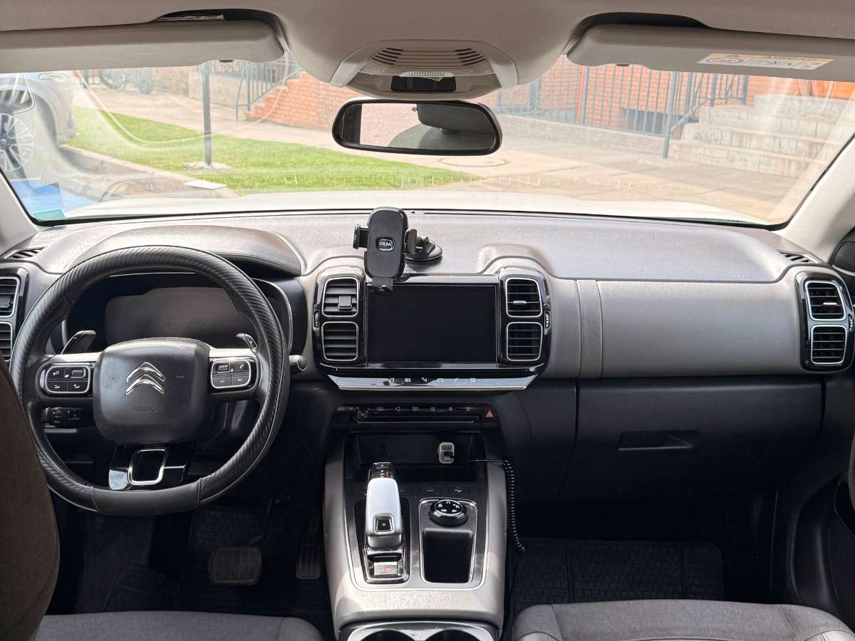 Citroën C5 — foto 9 de 10