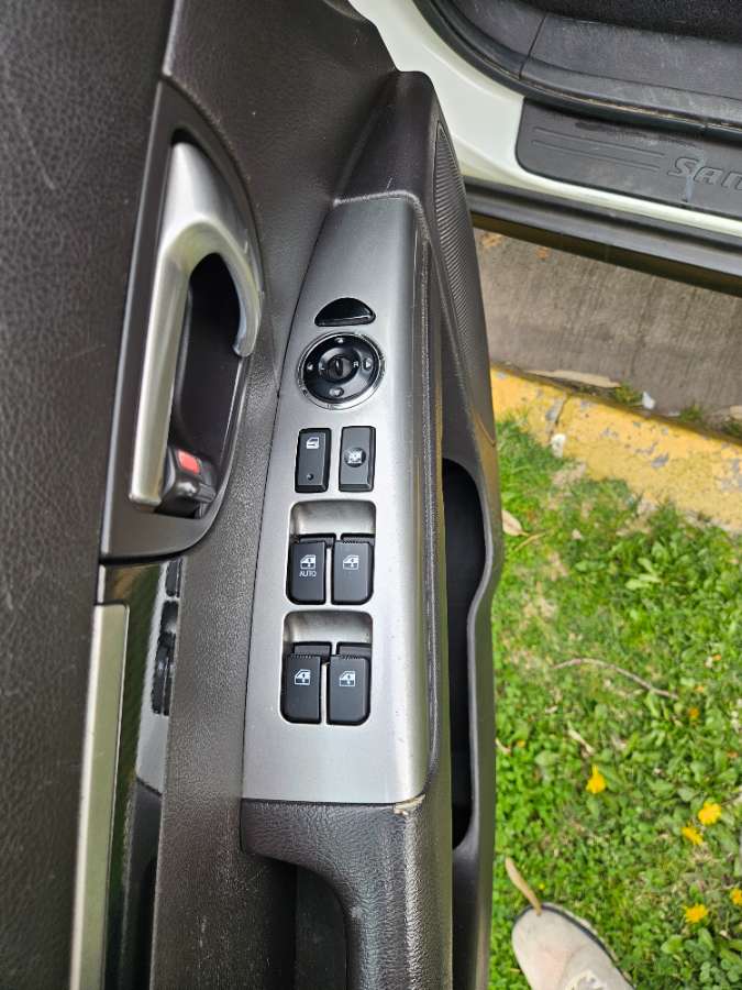 Hyundai Santa Fe — foto 11 de 25