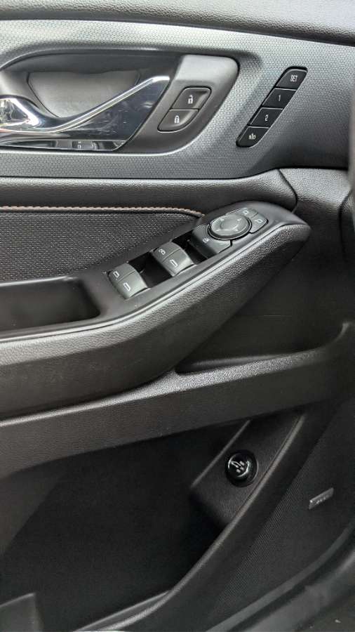 Chevrolet Traverse — foto 28 de 29