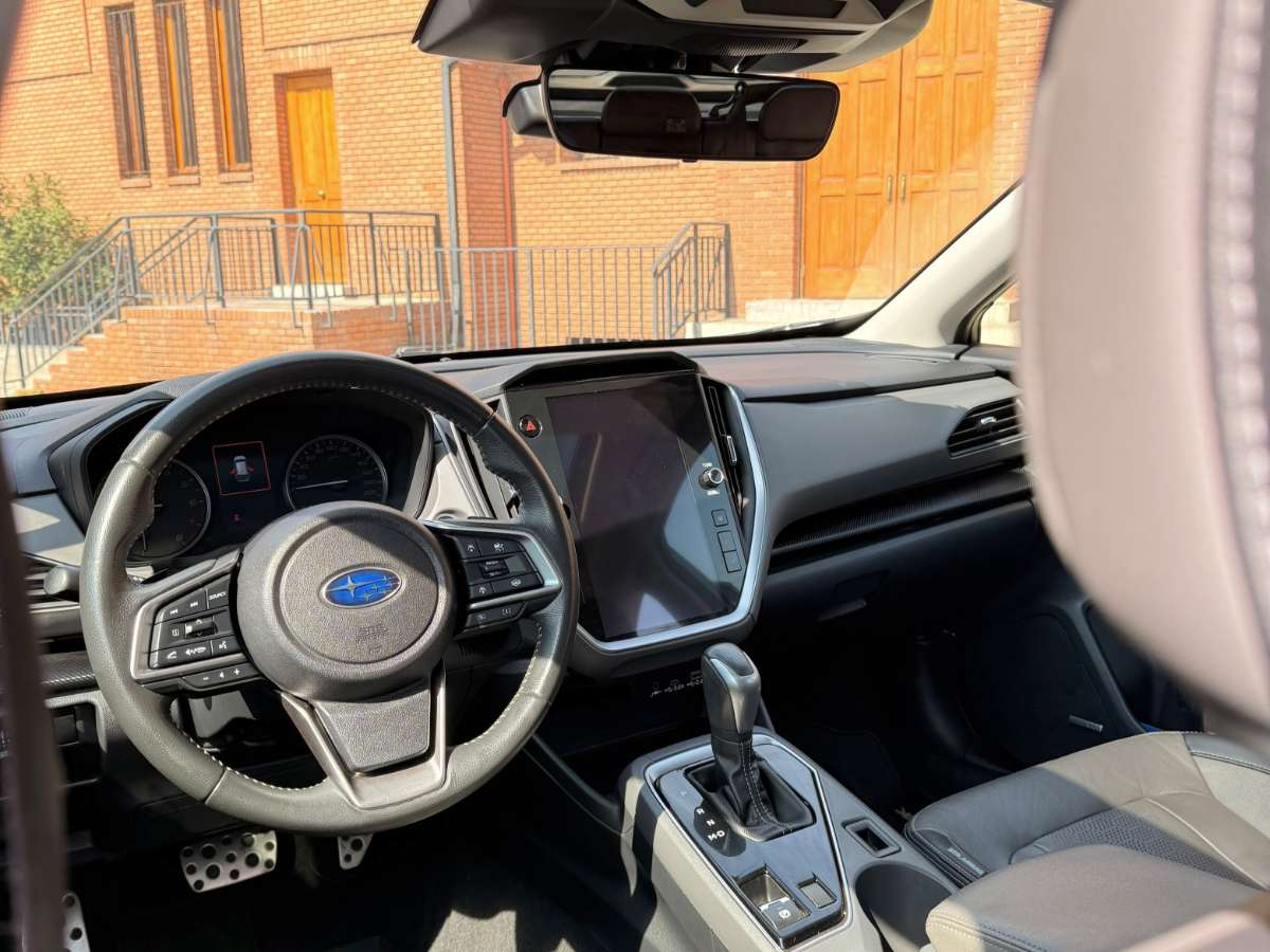 Subaru Crosstrek — foto 7 de 9