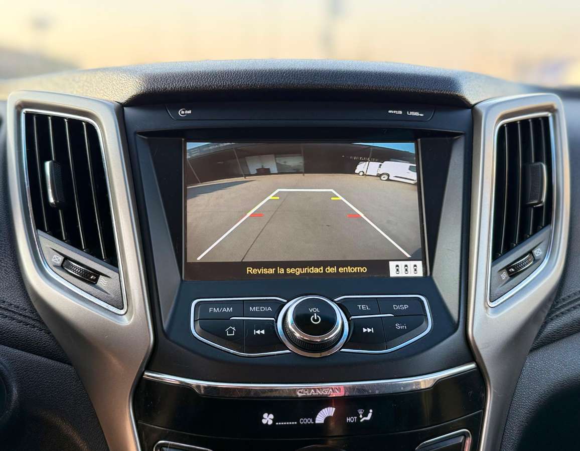 Changan Cs35 Otto — foto 17 de 20