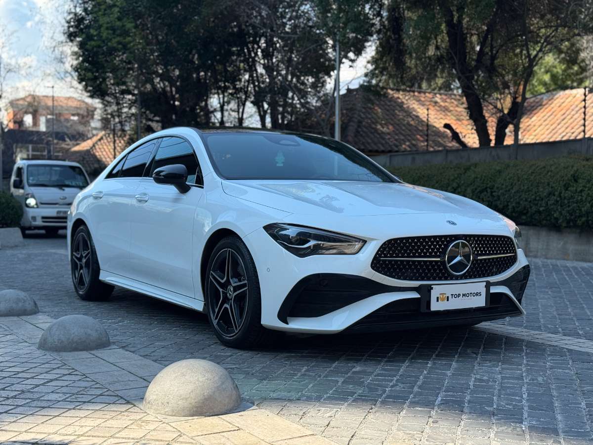 Mercedes-Benz Cla200 — foto 3 de 19