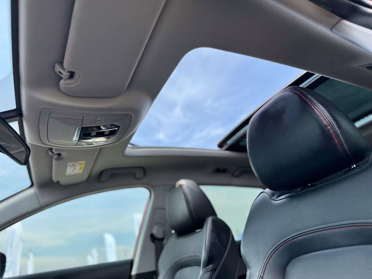 Chery Tiggo 7 — foto 15 de 21