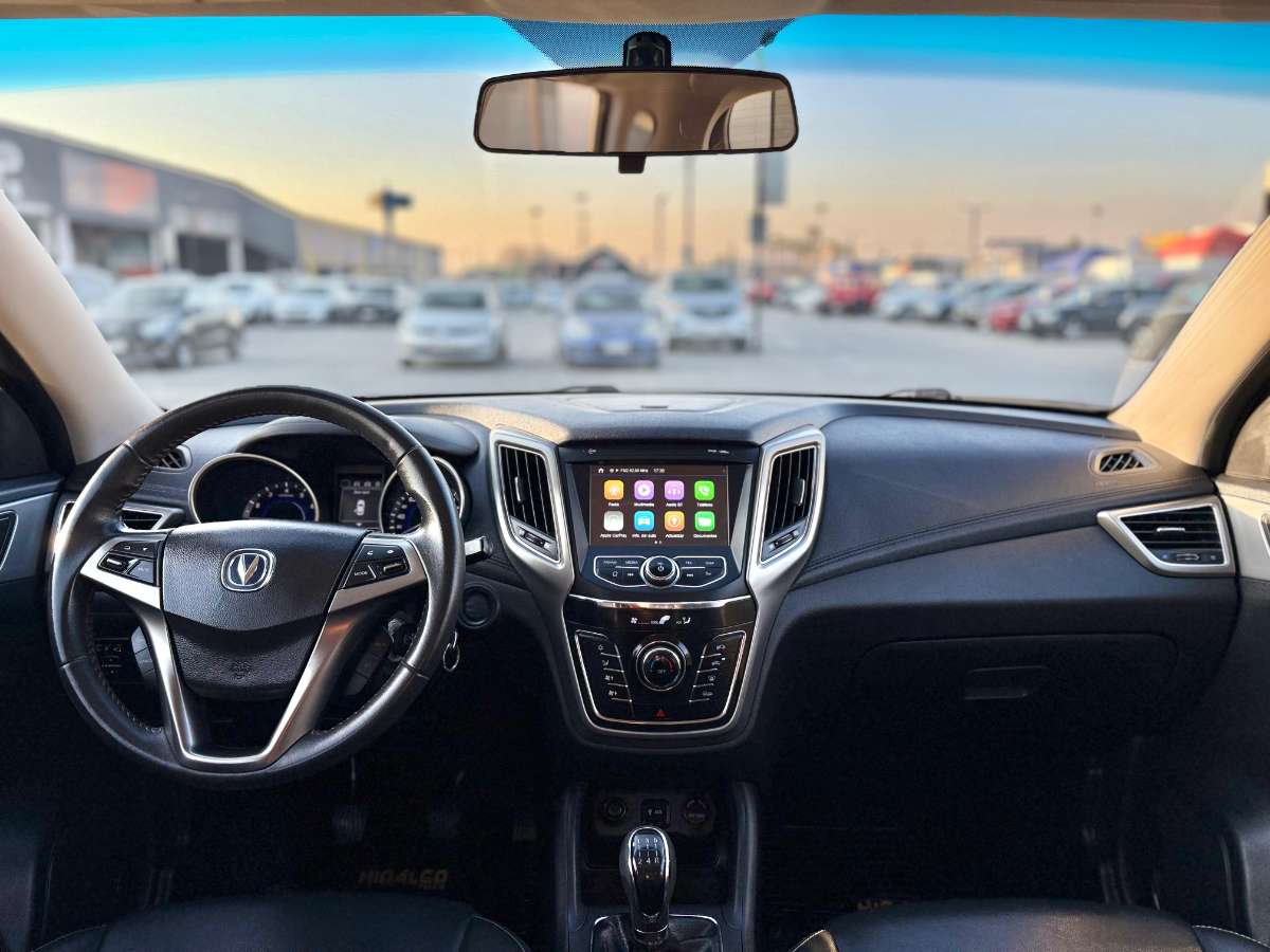 Changan Cs35 Otto — foto 14 de 20