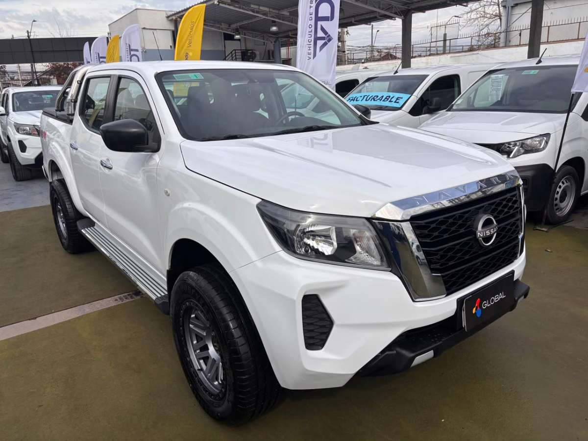 Nissan Navara — foto 3 de 8
