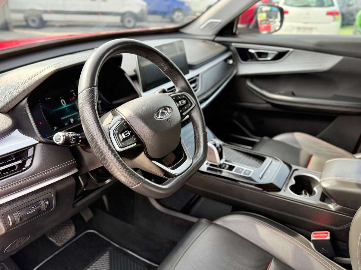 Chery Tiggo 7 — foto 11 de 21