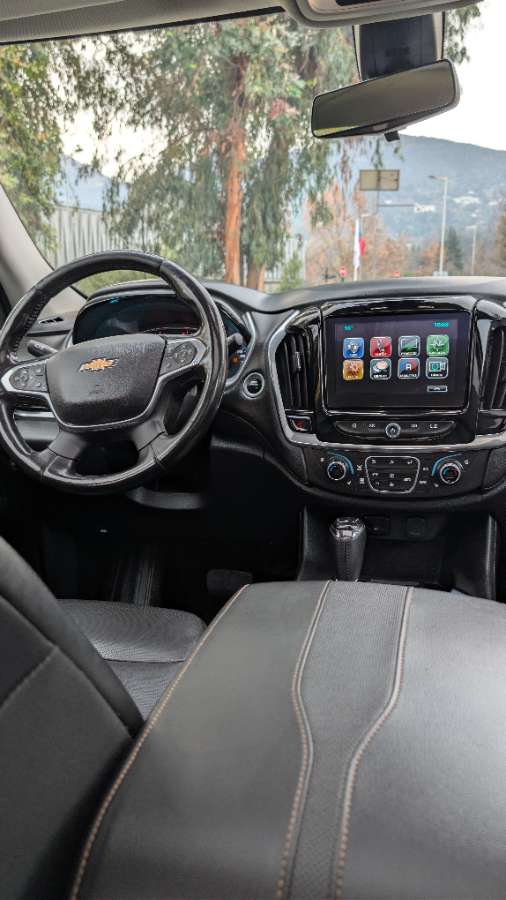 Chevrolet Traverse — foto 18 de 29