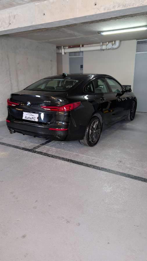 BMW 218I — foto 15 de 29