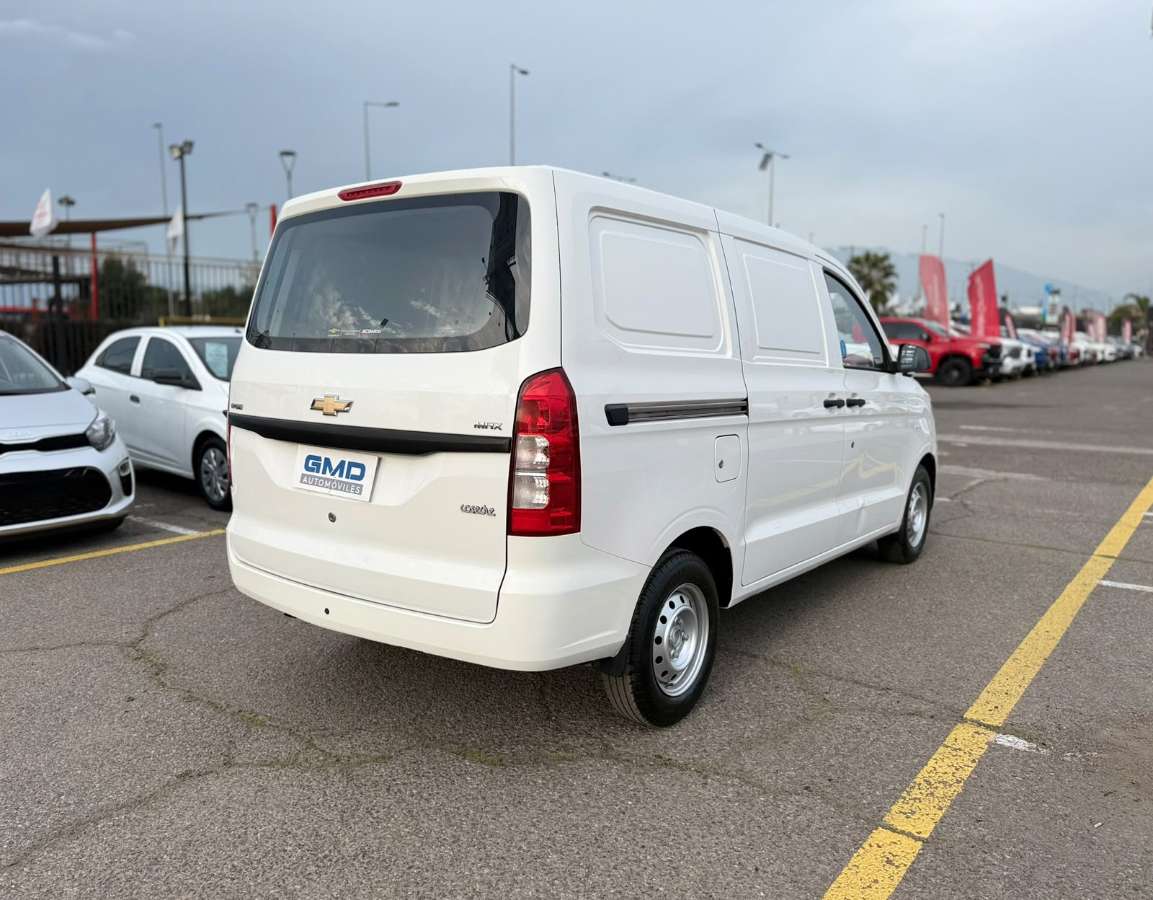 Chevrolet N400 Max — foto 5 de 20