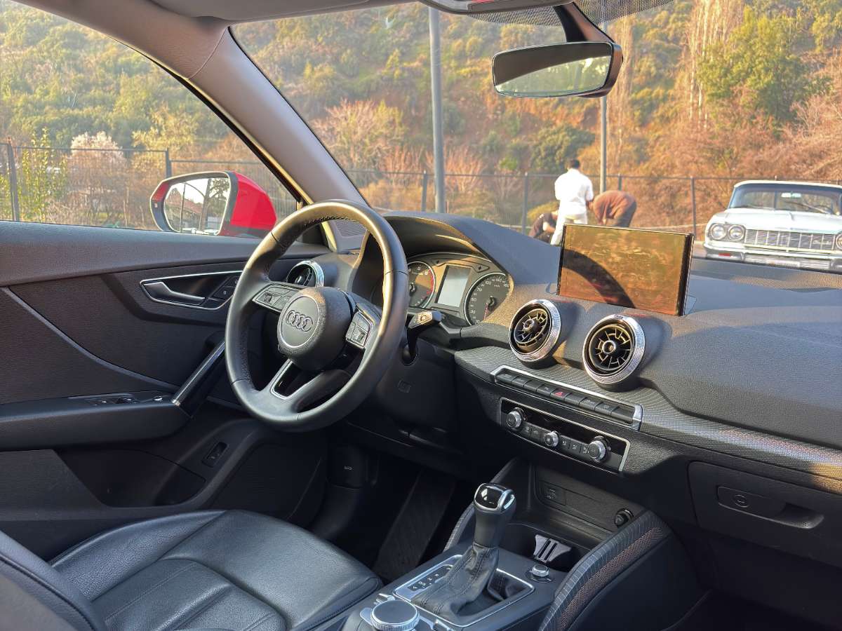 Audi Q2 — foto 10 de 10