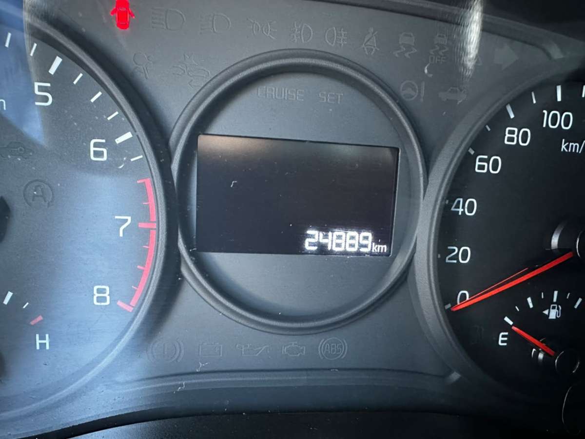 KIA Morning — foto 11 de 19