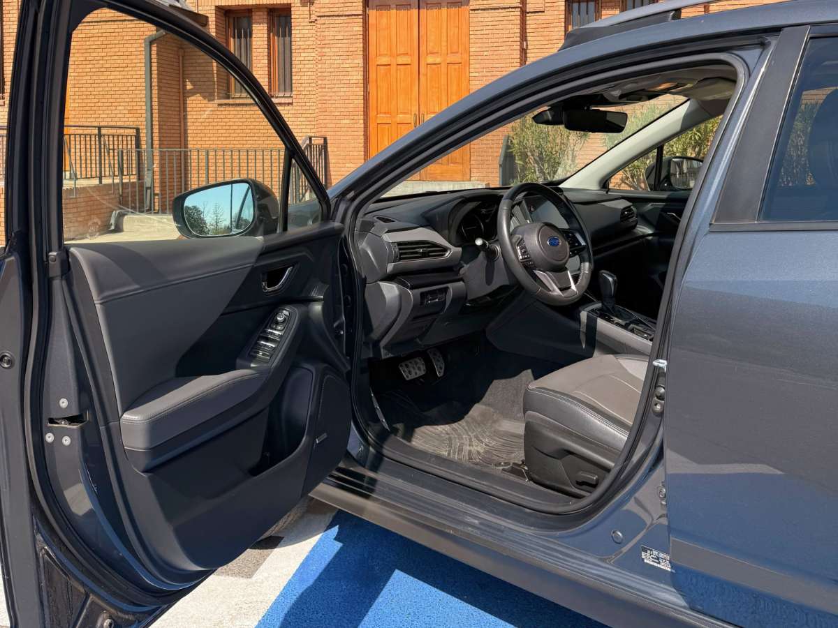 Subaru Crosstrek — foto 6 de 9