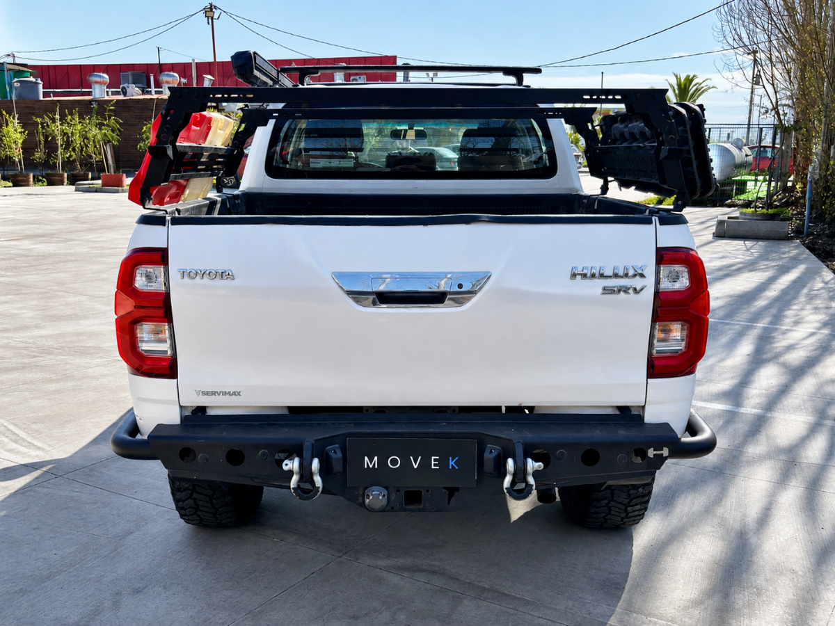 Toyota Hilux — foto 10 de 11