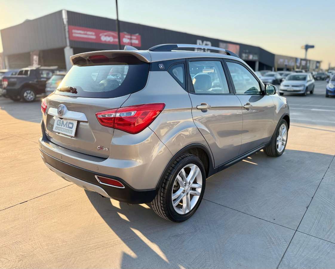 Changan Cs35 Otto — foto 5 de 20