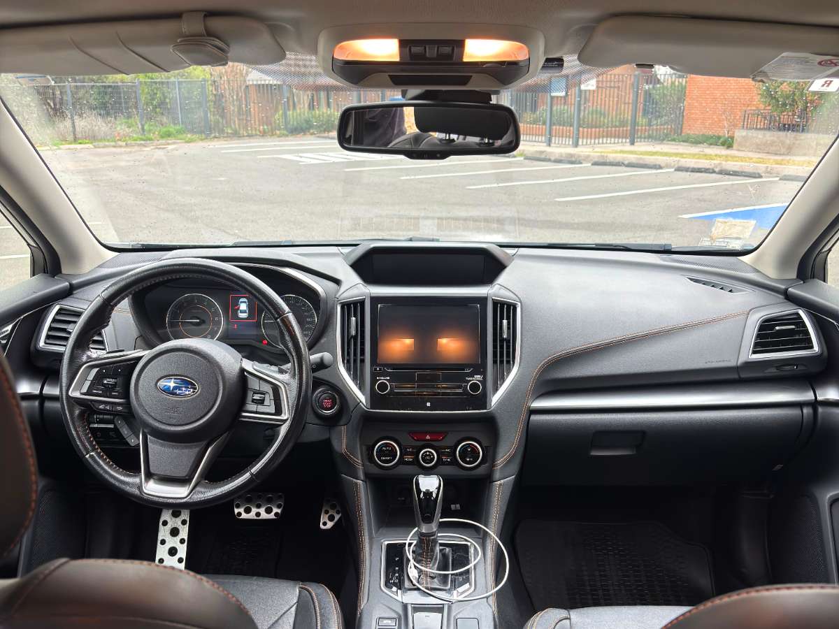 Subaru Xv — foto 10 de 11