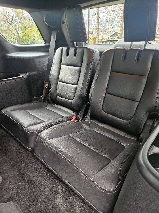 Ford Explorer — foto 21 de 23