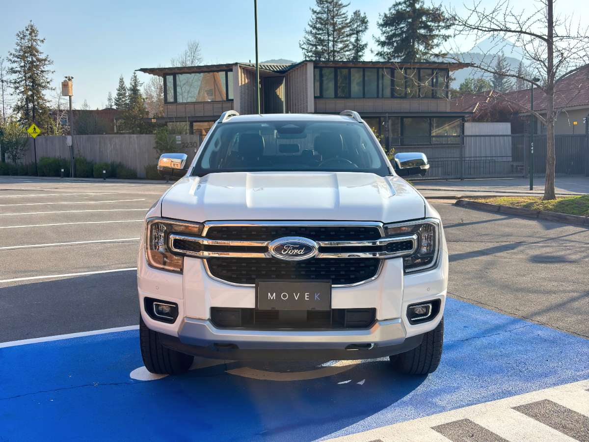 Ford Ranger — foto 2 de 10
