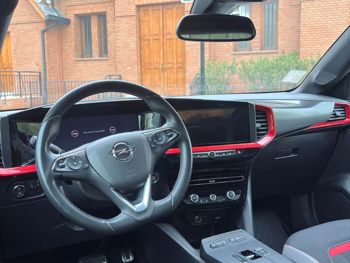 Opel Mokka — foto 8 de 10