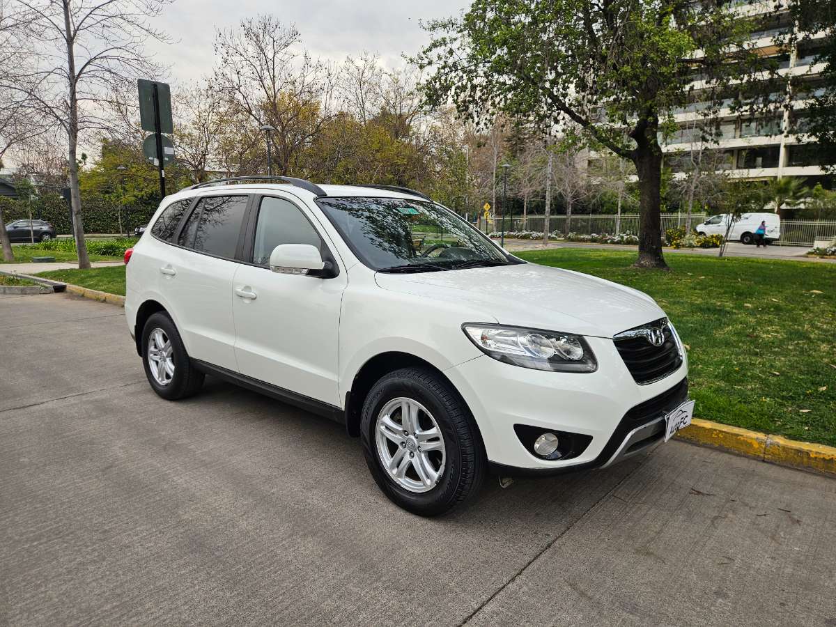 Hyundai Santa Fe — foto 3 de 25