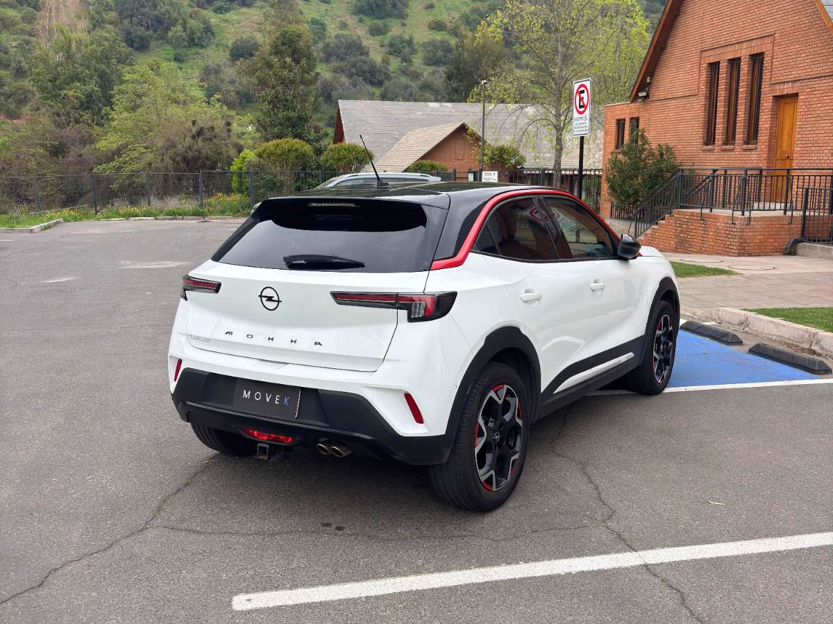 Opel Mokka — foto 4 de 10