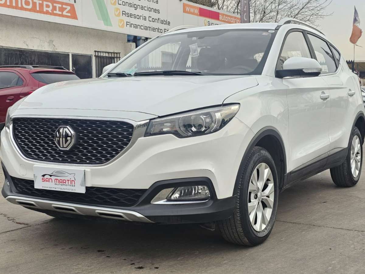 MG ZS 2023 (1/18)