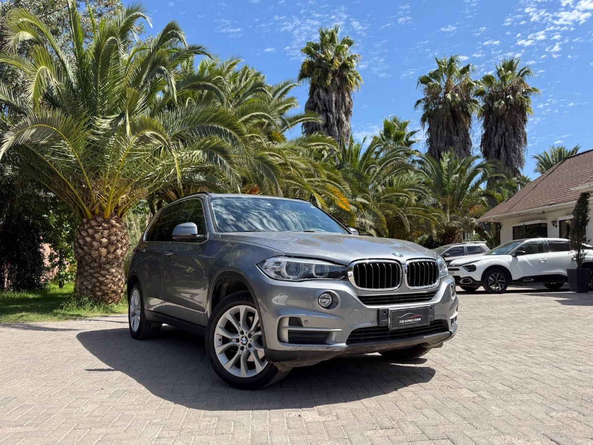 BMW X5 3.0 AUT 2017 (1/18)