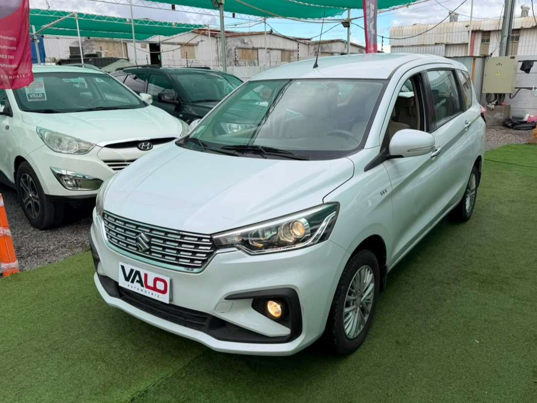 Suzuki ERTIGA 2019 (1/10)