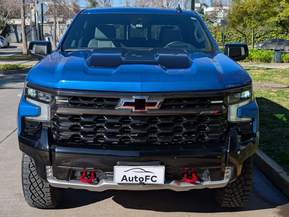 Chevrolet SILVERADO 2023 (1/31)