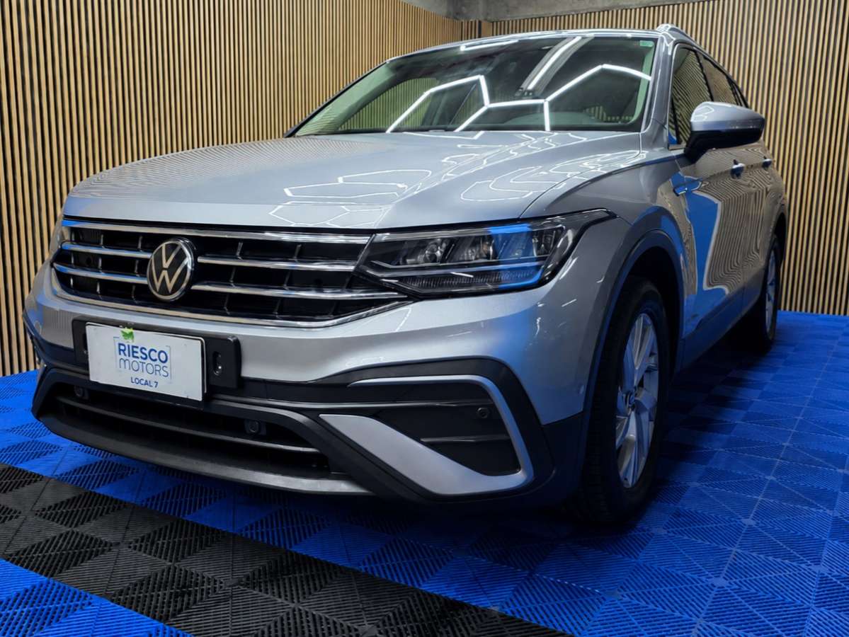 Volkswagen TIGUAN 2023 (1/13)