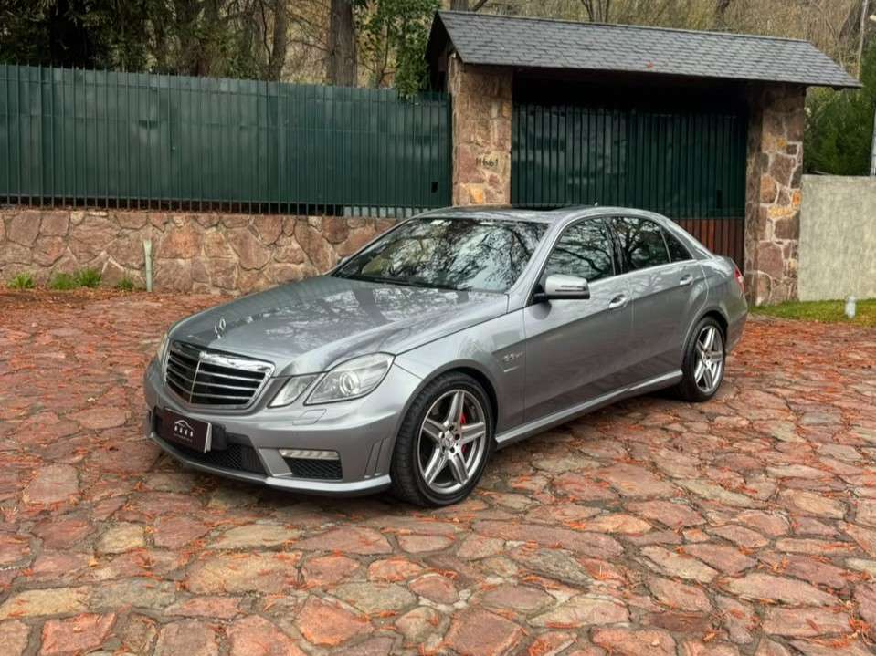 Mercedes-Benz E 63 AMG 2012 (1/21)