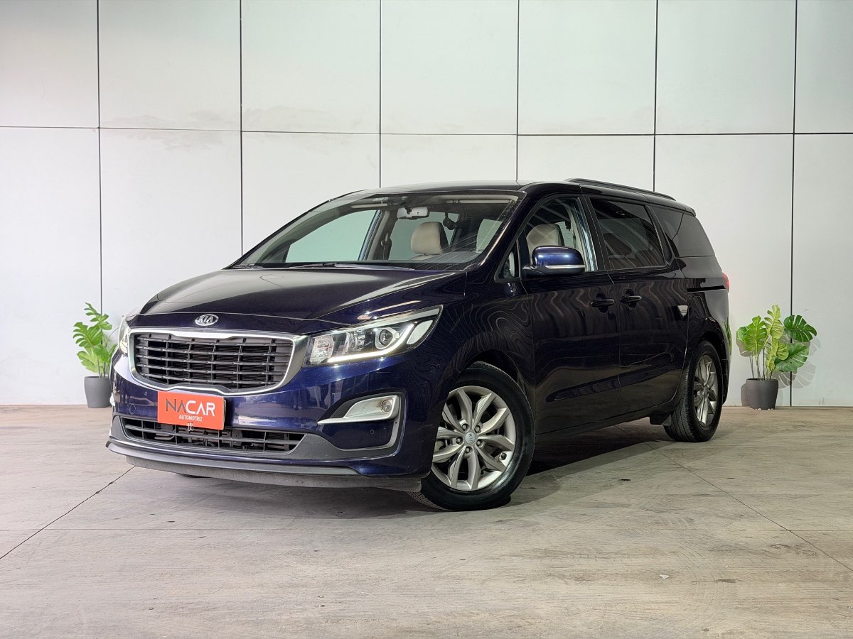 Kia Grand Carnival 2020 (1/15)