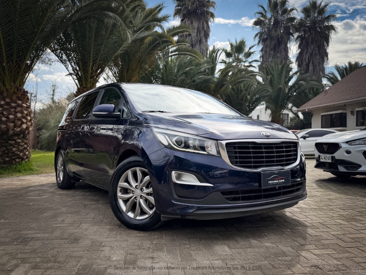 Kia Grand Carnival 2020 (1/16)