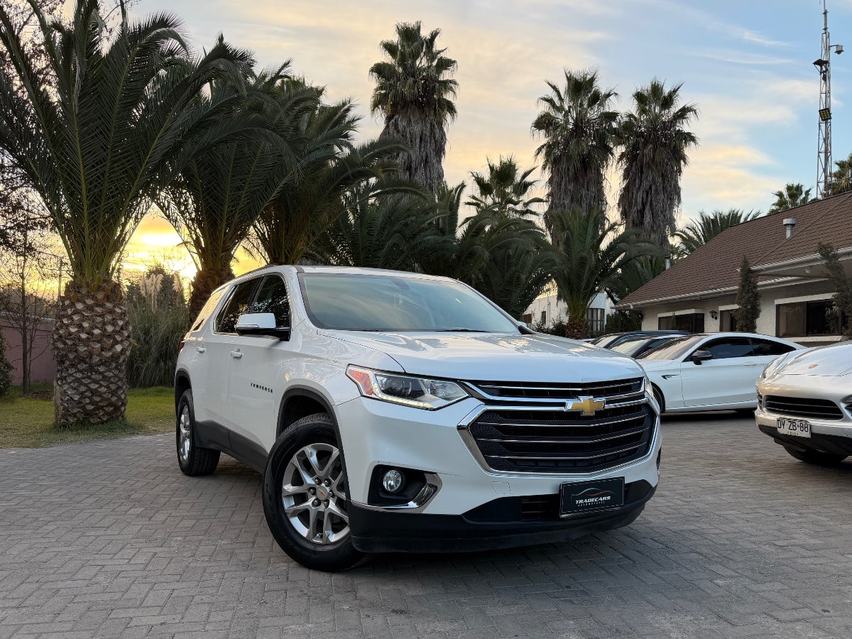 Chevrolet TRAVERSE 2021 (1/17)