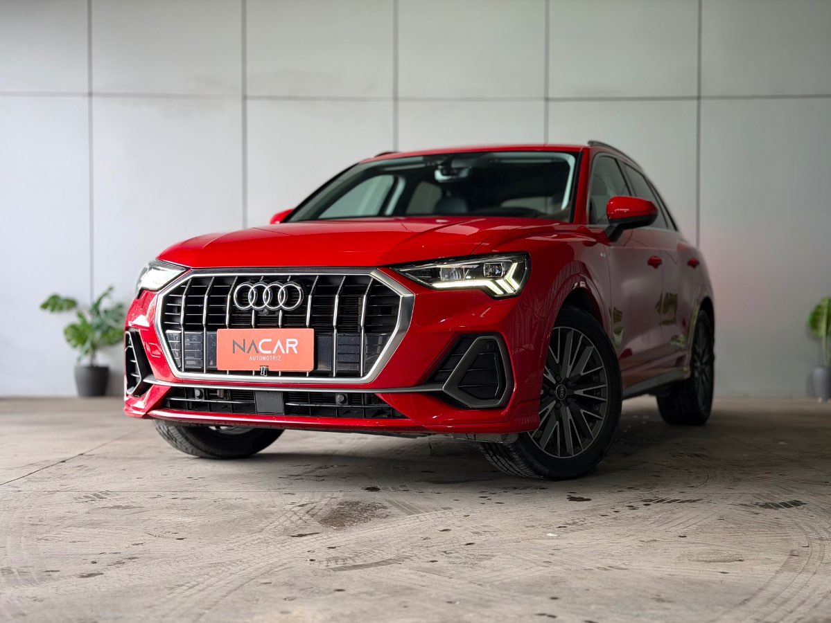 Audi Q3 35 TFSI 1.4 AUT 2022 (1/17)