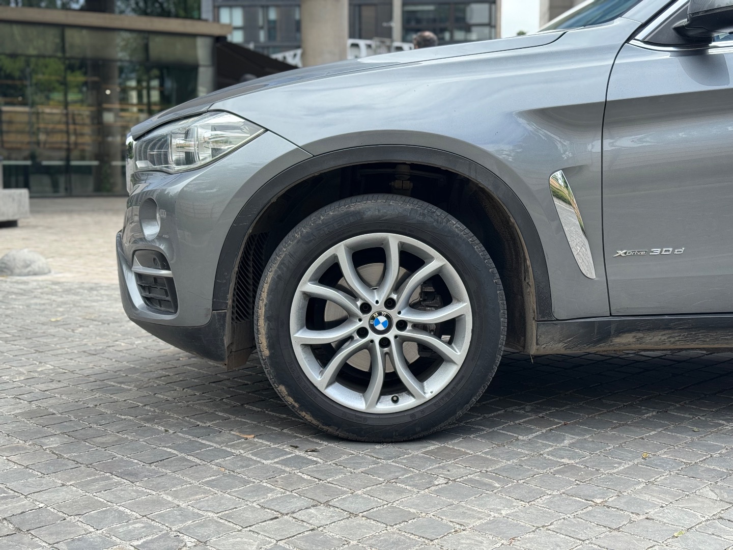 BMW X6 — foto 8 de 19