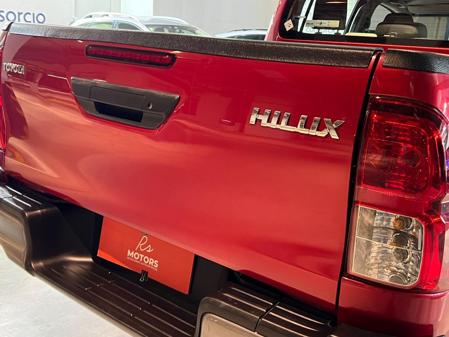 Toyota Hilux — foto 7 de 20