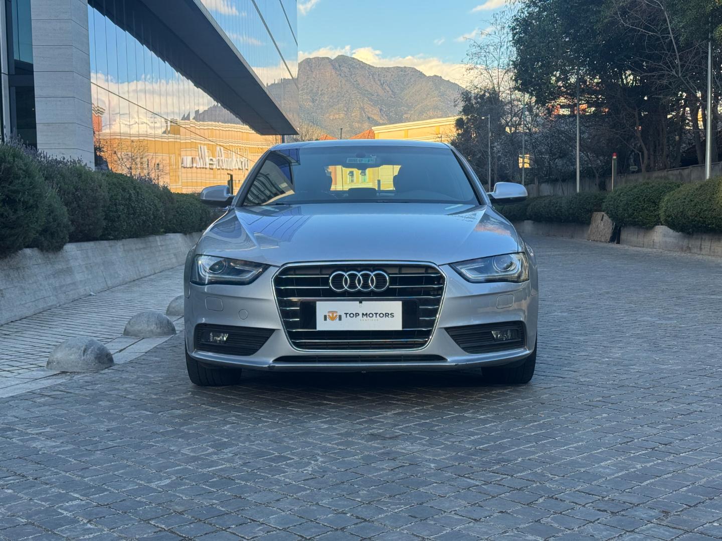 Audi A4 — foto 2 de 18