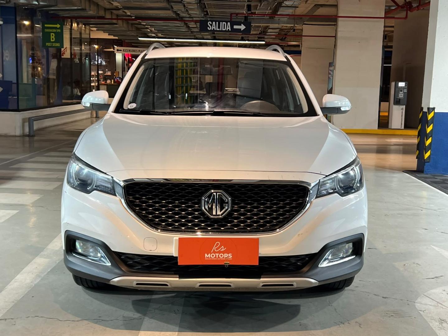 MG Zs — foto 2 de 18