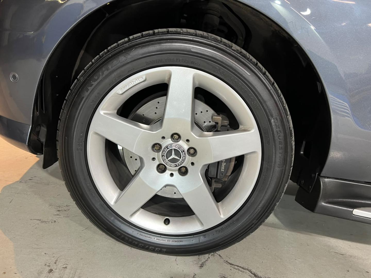 Mercedes-Benz Ml350 — foto 9 de 23