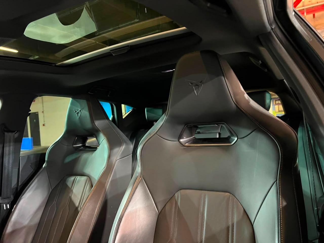 Cupra Leon — foto 18 de 21